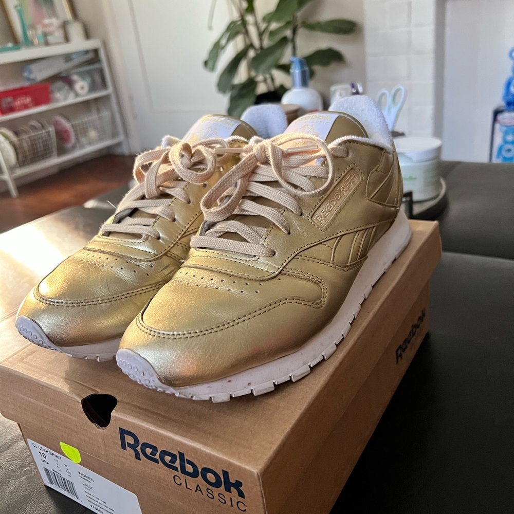 Women’s Reebok Classics - Gold